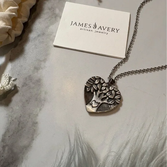 James Avery retired lasting love tree of life in heart pendant in 925 sterling - Picture 2 of 7